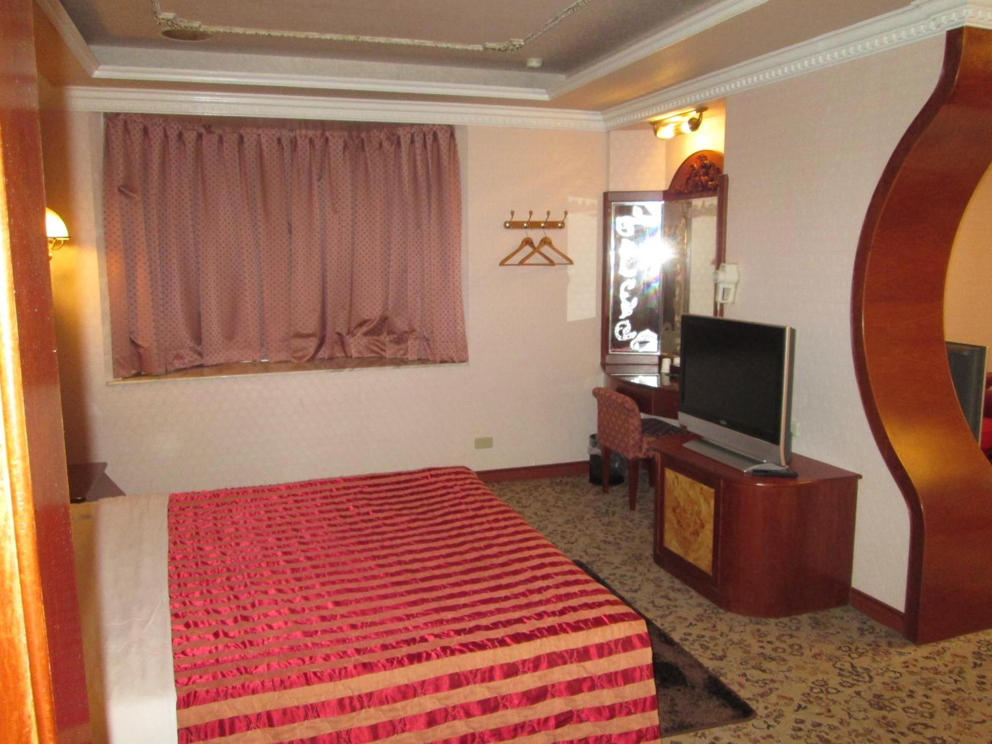 Huangjia Motel Tainan Eksteriør billede
